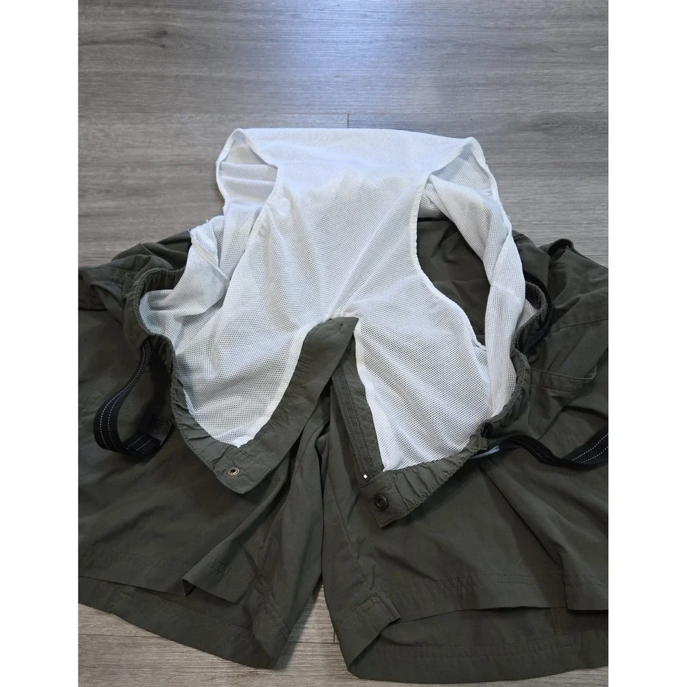 LL Bean Crest Shorts Men's Outdoor Hiking Olive Green Size XL Nylon